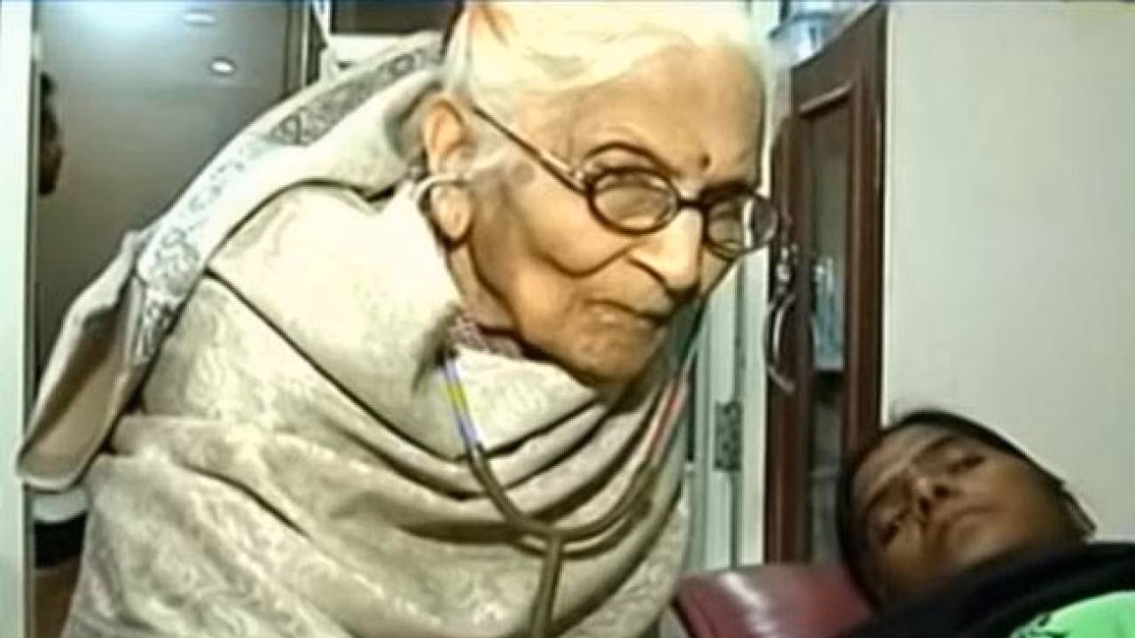 Dr. Bhakti Yadav – Indore's 'Doctor Didi' and Pioneer of Compassionate Care